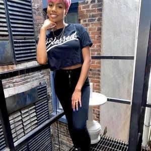 Meet your Posher, Vicky